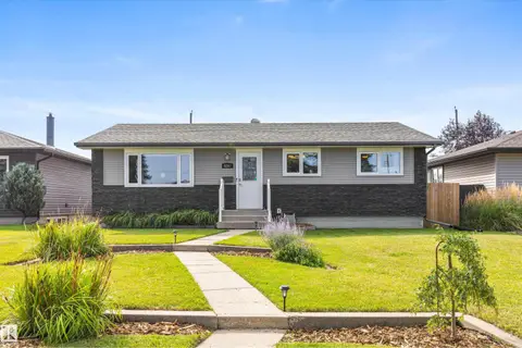 6207 85 AV NW