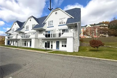 20 du Bourg Avenue Unit# H