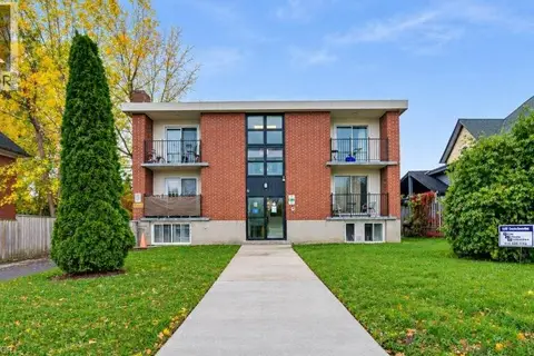 199 AHRENS Street W