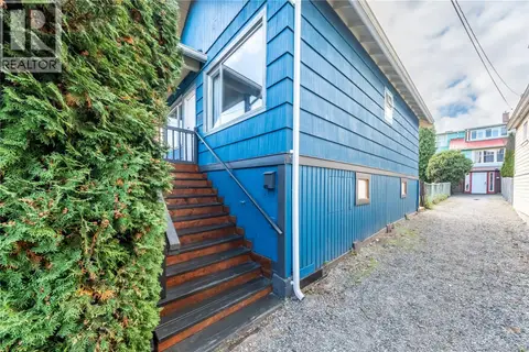 40 Irwin St