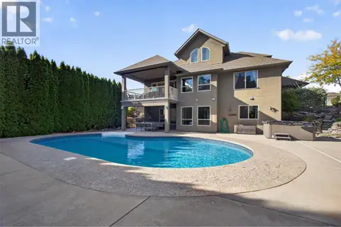 2512 Selkirk Drive