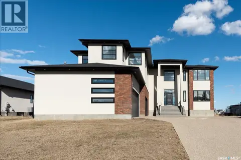 304 Spruce Creek CRESCENT