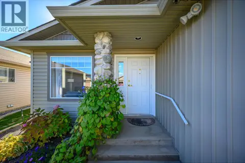 5888 Okanagan Landing Road Unit# 30