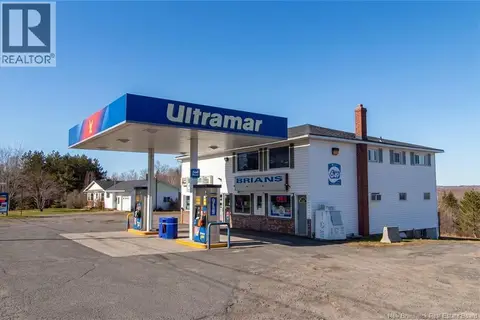 1535 Route 114