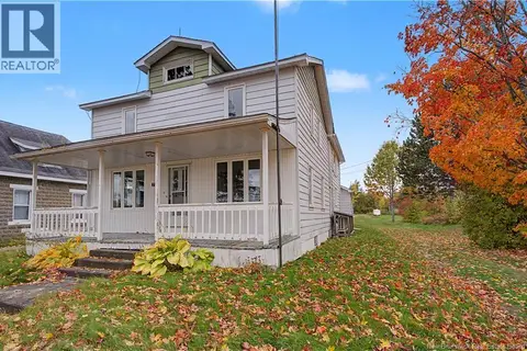 77 Carelton