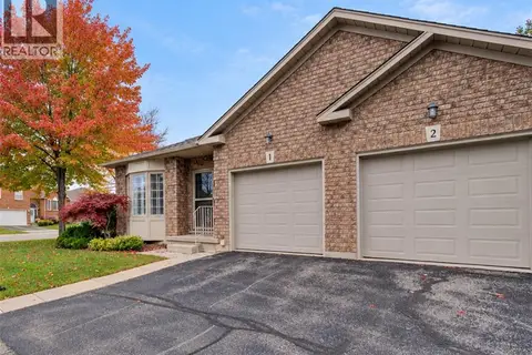 10 COURTLAND Drive Unit# 1