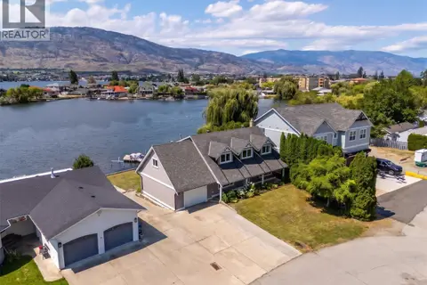 40 Bayview Crescent