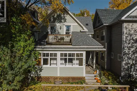 408 25th STREET W