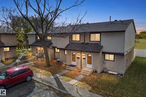 3257 142 AV NW