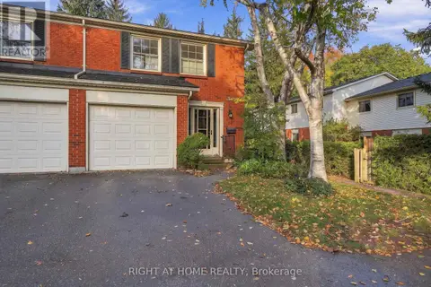 428 WILKINS STREET