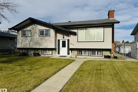 8416 145 AV NW