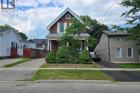 196 WELLINGTON Street