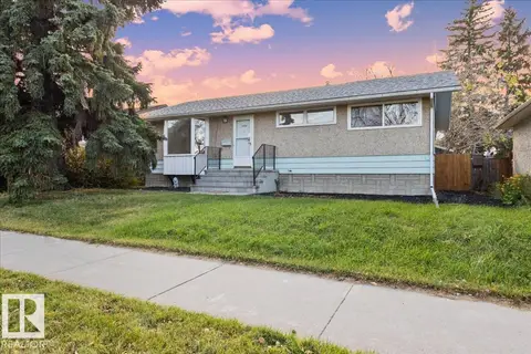 10522 163 ST NW