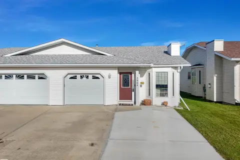 3909 46 ST