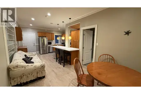 1 Bed Basement 7000 BURRIS STREET