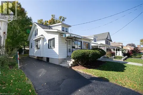 94 BROOK Street