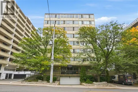 101 QUEEN Street S Unit# 606