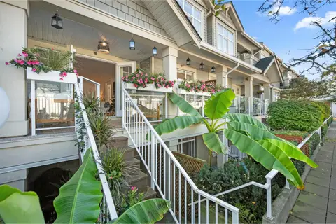 203 15621 MARINE DRIVE