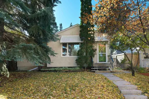 10943 63 AV NW