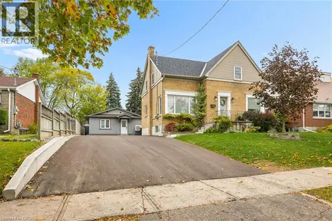 16 DEVITT Avenue S Unit# Upper