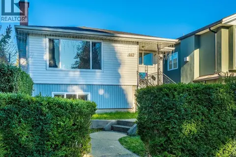447 E 30TH AVENUE