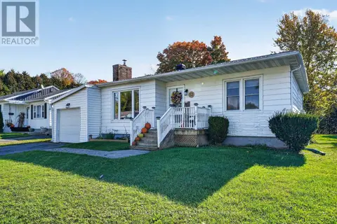 52 SANTA CRUZ DRIVE