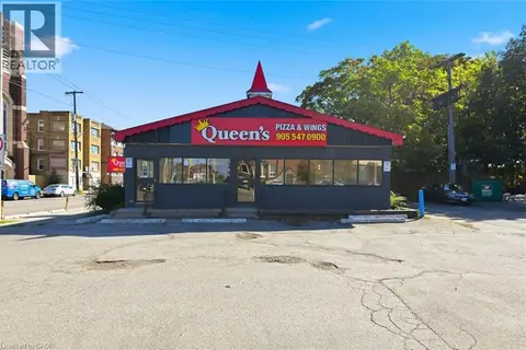 716 MAIN Street E