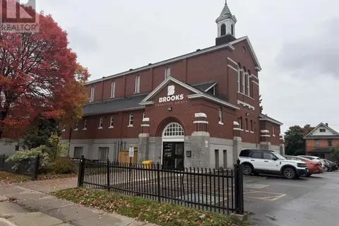 267 Cathcart ST # B1