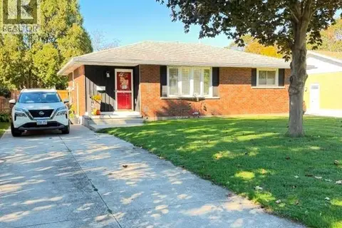 35 Sudbury DRIVE