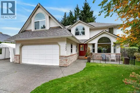 1123 Zeballos Dr
