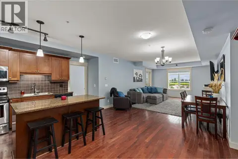 2070 Boucherie Road Unit# 402