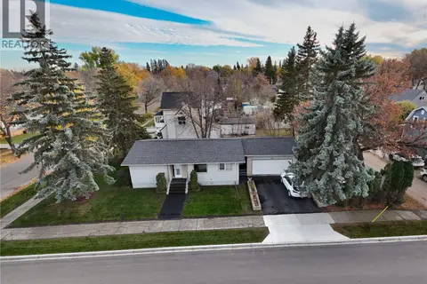 108 Tupper AVENUE