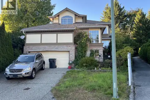 1402 GLENVIEW COURT