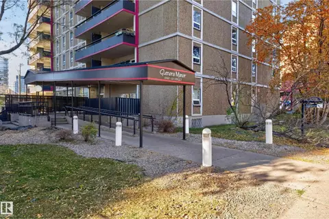 #101 10140 120 ST NW