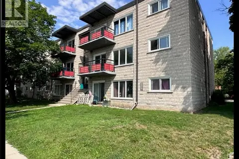 236 LOUISA Street Unit# 3B