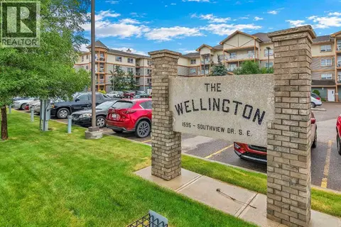 218, 1595 Southview Drive SE