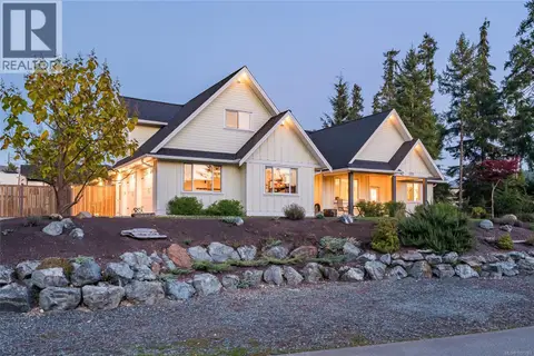 7371 Lakefront Dr