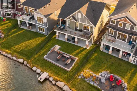 1323 Bayside Drive SW