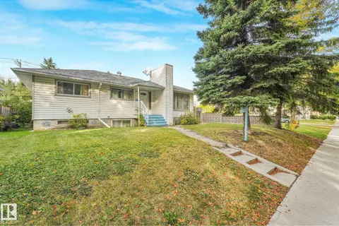 11716 130 ST NW