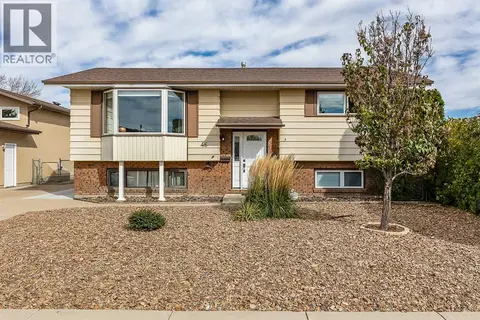 46 Ross Haven Place SE