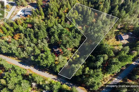 Lot B Boyd Dr