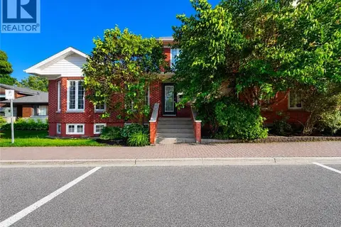 102 St George
