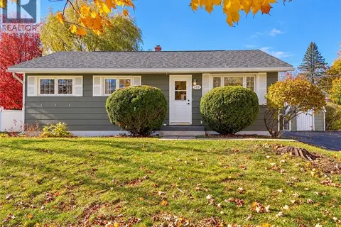 109 Oak Avenue