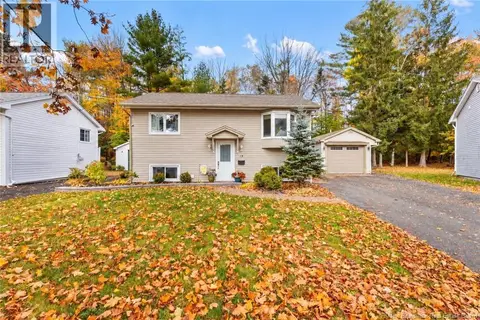 15 Lilac Crescent
