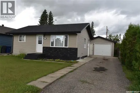 415 8th AVENUE W