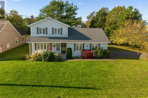 113 GREENSVIEW Drive