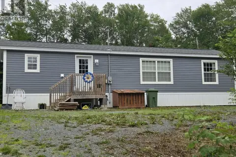 31 Lakefield Drive