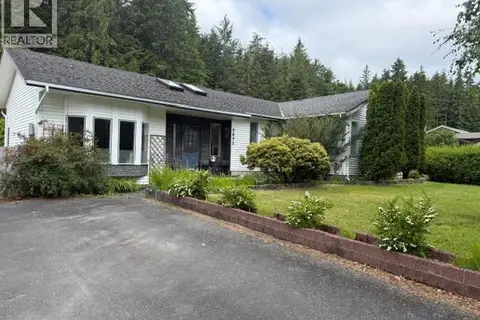 5890 Beaver Harbour Rd