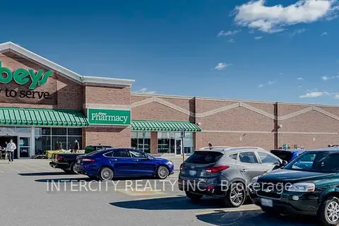 1615 Dundas Street E 403