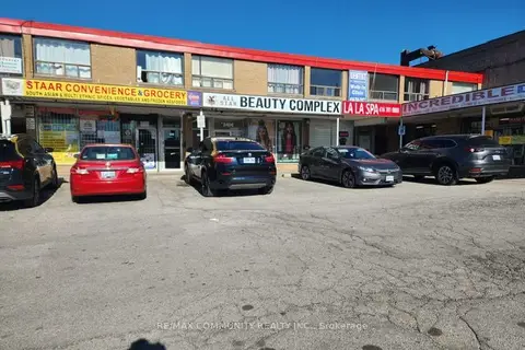 2404 Eglinton Avenue E 5